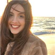 Laureanda in filosofia, offro lezioni letteratura, storia, filosofia